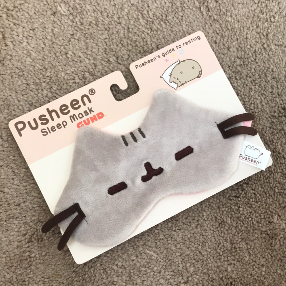 Pushed children’s sleeping mask